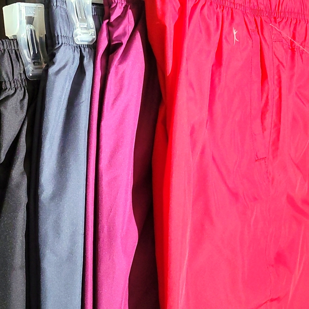 4 pair of Active wear capris
